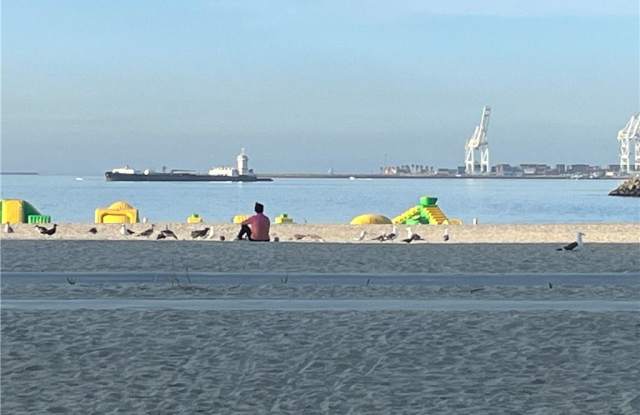 1200 West Ocean Boulevard