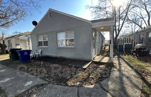 1045 Republic Ave