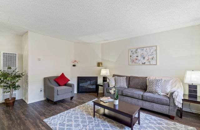 10900 Bluffside Dr Unit A31