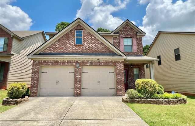 590 Summerstone Lane