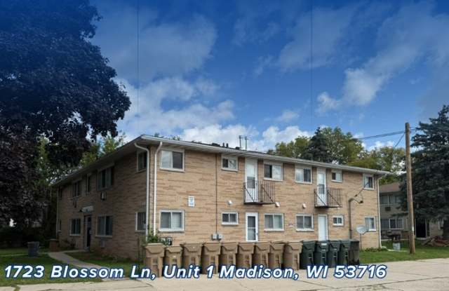 1723 Blossom Ln