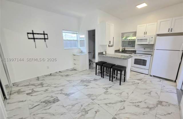 1720 NW 180th Ter