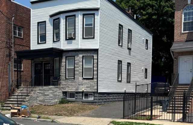 43 Bragaw Ave
