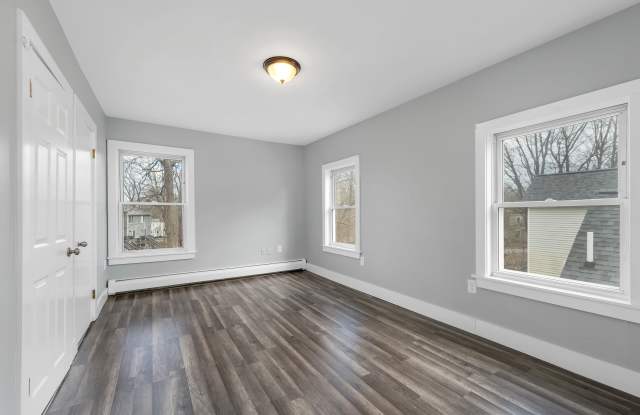 Photo of 10 Court Street