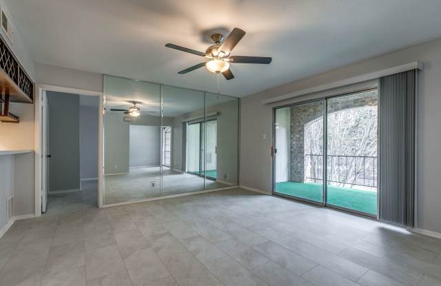 RENOVATED MEDICAL CENTER CONDO