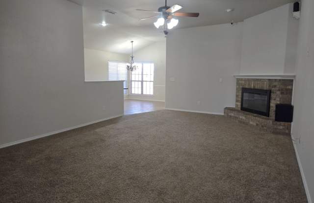 Beautiful 3/2/2 in Frenship ISD