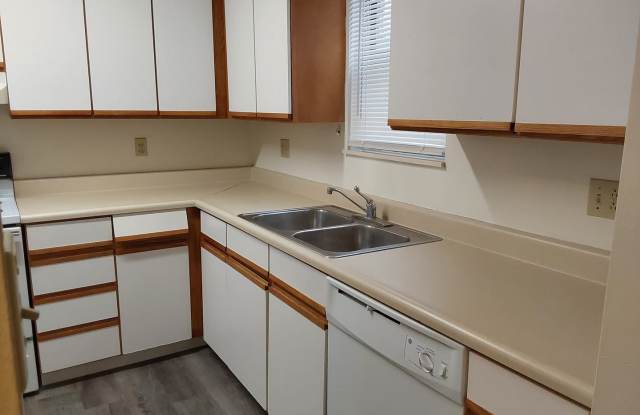 Photo of 2 BR Stacey Crossing