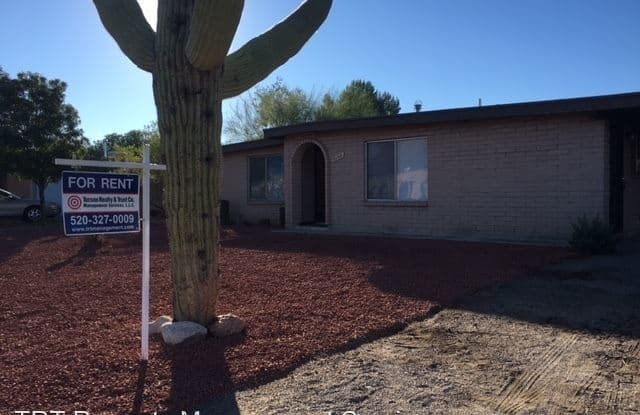 8140 E. BELLEVUE - 8140 East Bellevue Street, Tucson, AZ 85715