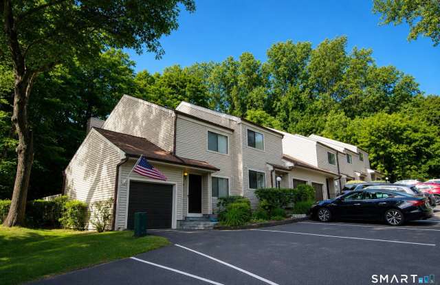 40 Huntington Court