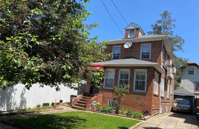 51-15 Bowne Street