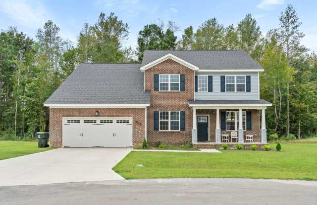 Photo of Spacious 6 bedroom 3.5 Bath Two Story Home on Cul-de-sac Ready in November!