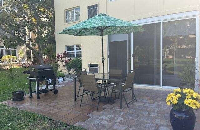 2615 NE 3rd Court
