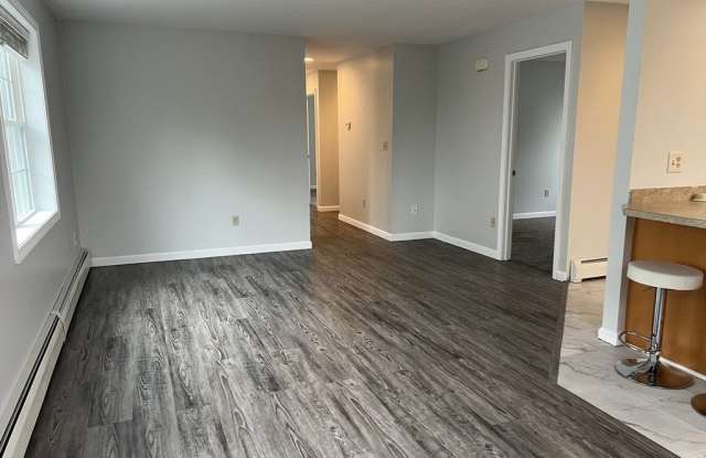 51 Walnut St unit: 2