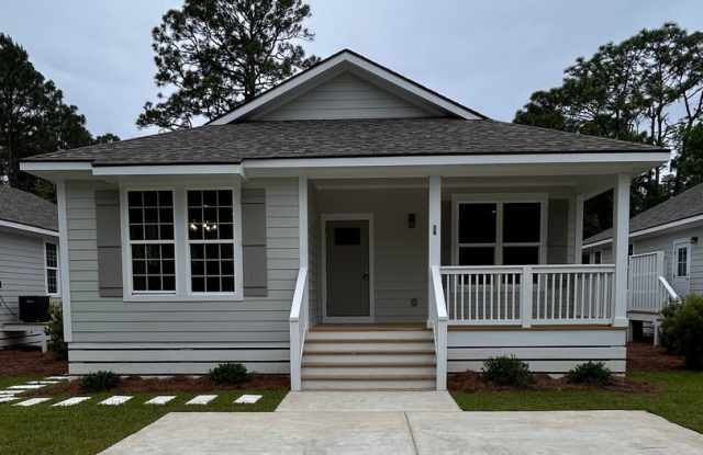 Brand new home! 3/2 with covered porches