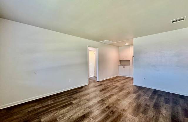 1002 East Wayne Street