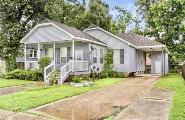 2424 Lavender Street