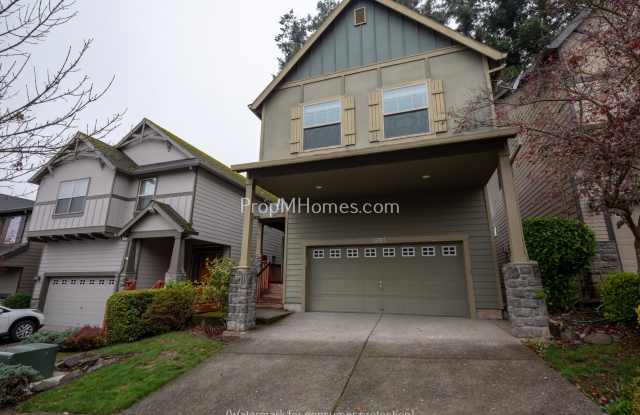 Beautiful Three Bedroom Home in Bethany - Available Now!