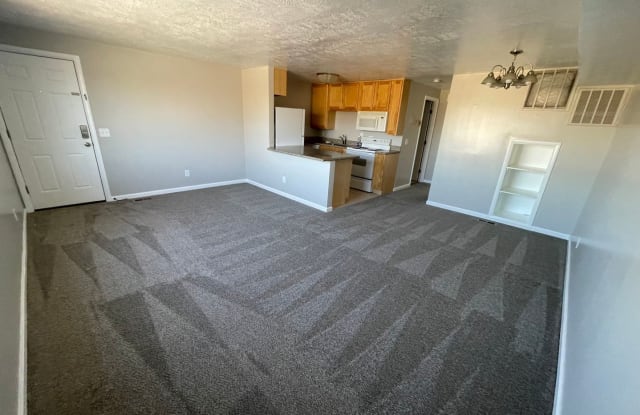 3677 S 2200 W #41 - 3677 2200 West, West Valley City, UT 84119