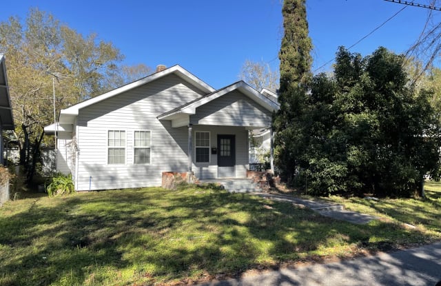 823 Lafayette Avenue - 823 Lafayette Avenue, Pascagoula, MS 39567