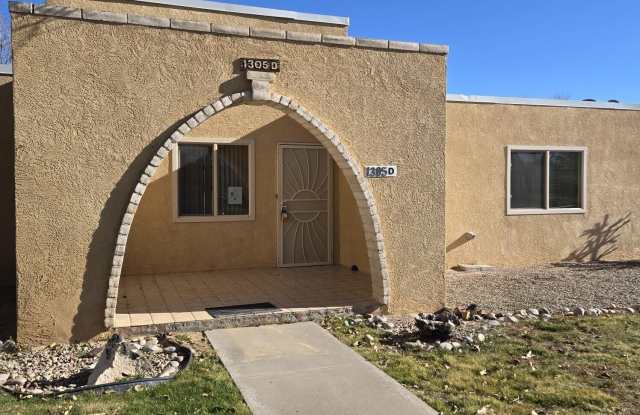 Photo of 1305 Rio Rancho Boulevard SE unit: D