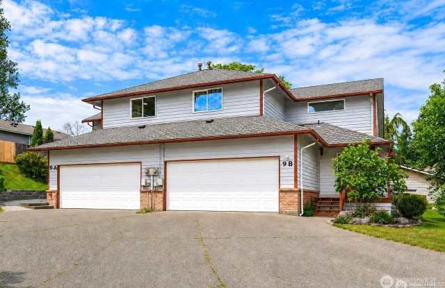 9 76th Street Southeast