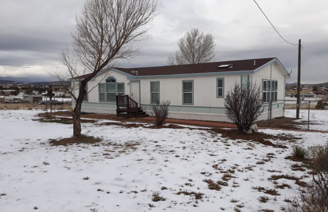 19 Dinkle Rd - 19 Dinkle Road, Santa Fe County, NM 87015