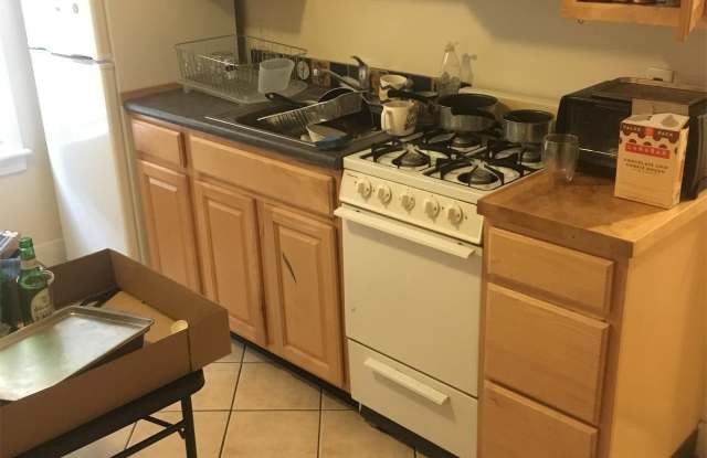 825 N. Aurora St. - 1