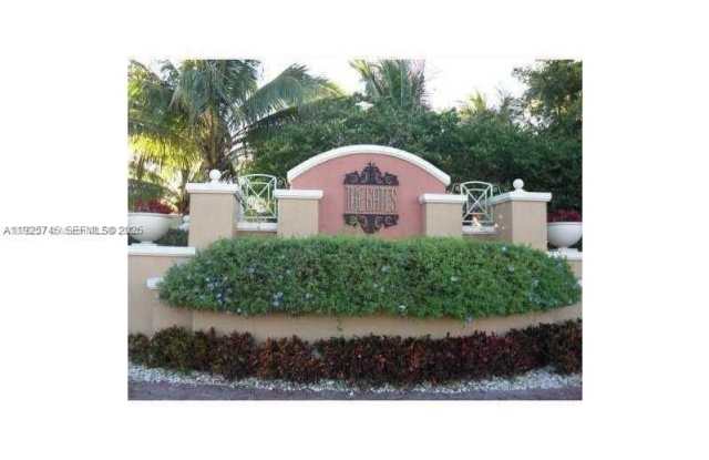 Photo of 6015 NW 116th Pl