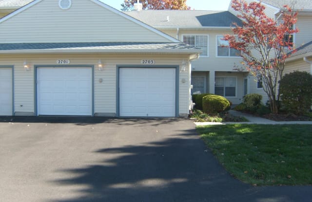 2703 LYNBROOKE DRIVE - 2703 Lynbrooke Drive, Bucks County, PA 19067