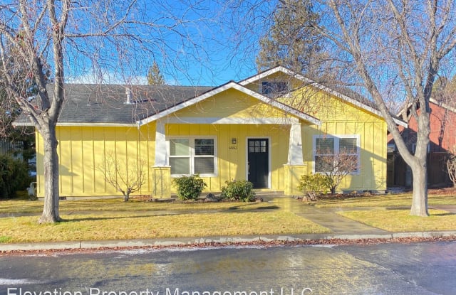 61263 Fairfield Dr - 61263 Fairfield Drive, Bend, OR 97702