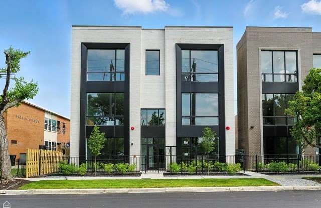 1625 W 13 Street unit: 201