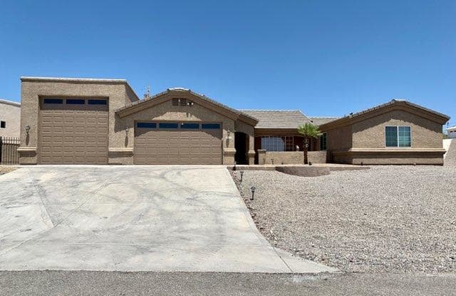 1140 Macaw Dr - 1140 Macaw Drive, Lake Havasu City, AZ 86404