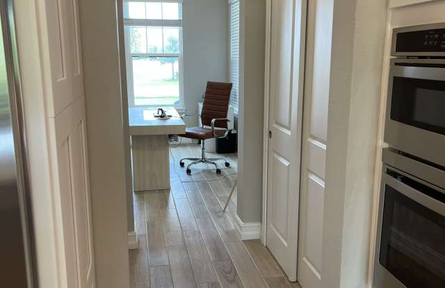 1910 5th Street East