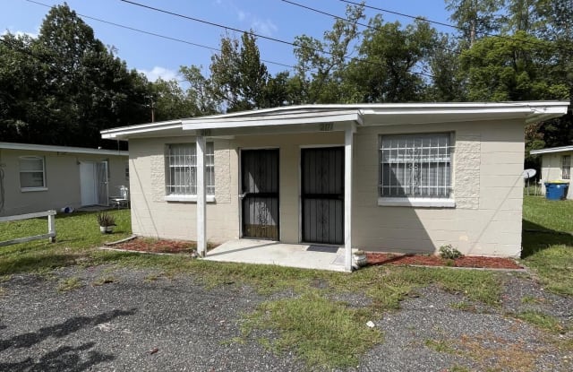 2179 W 40TH Street - 2179 West 40th Street, Jacksonville, FL 32209