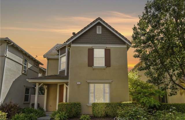 14562 Rochester Avenue