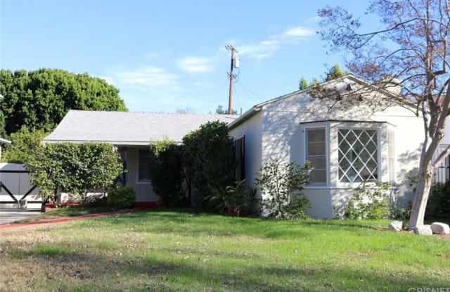 4514 Simpson Avenue - 4514 Simpson Avenue, Los Angeles, CA 91607