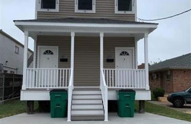 113 ROSEBUD Street
