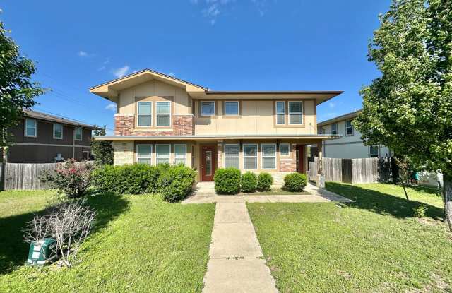 Viewable May 19th!  Small Dogs Accepted!