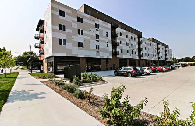 Photo of Square at 48