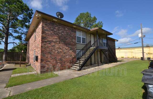 Photo of 2150 N. Sherwood Forest