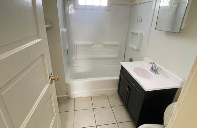 2030 West Greenfield Avenue