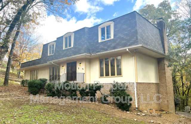 5312 Fairview Road