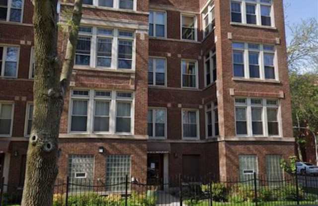 2234 E 70th Pl 3 - 2234 East 70th Place, Chicago, IL 60649