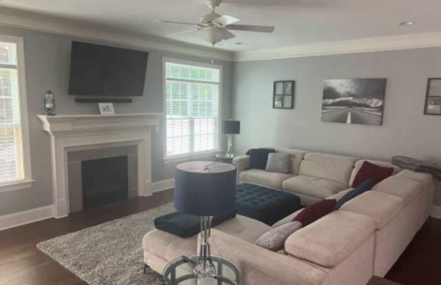 322 sugar maple ave