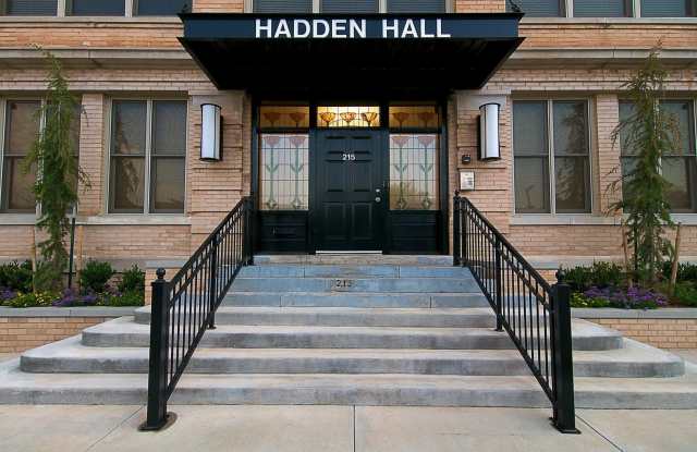 9-13 Midtown-215 NW 10th (Hadden Hall)