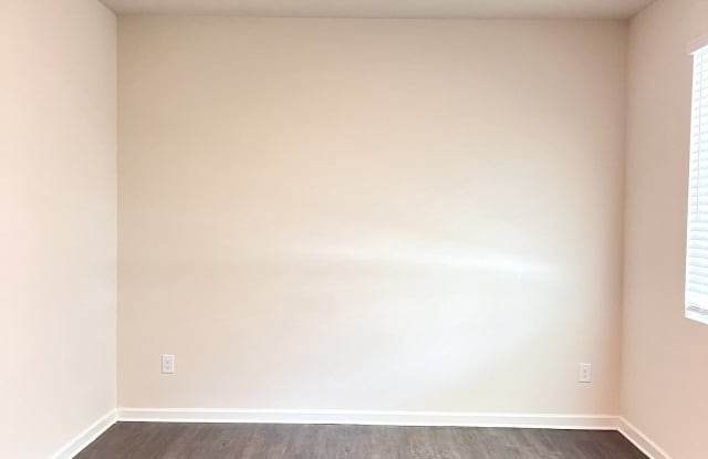 393 Walnut Grove Way