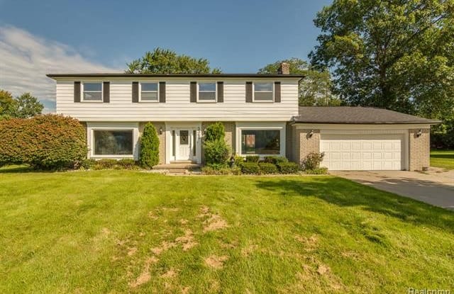 5348 CENTERBROOK Drive - 5348 Centerbrook Drive, Oakland County, MI 48322