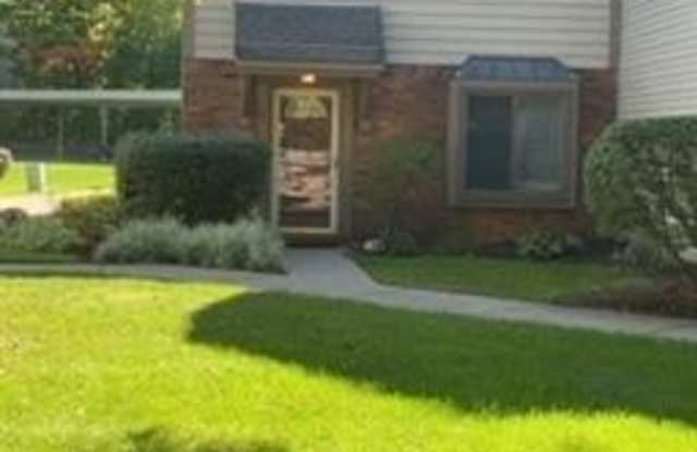 Photo of 1567 STREAMWOOD Court