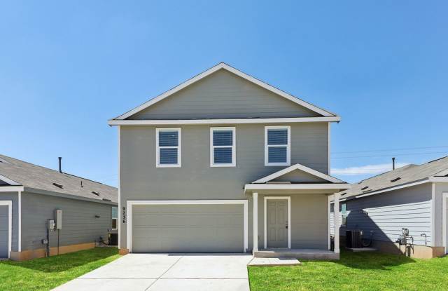 Brand New Home in Seguin