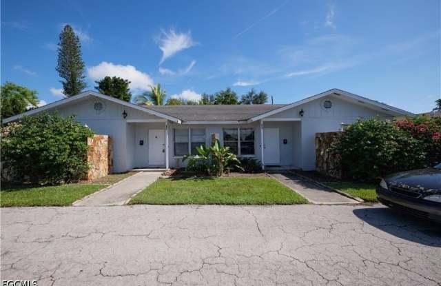 257 Cape Coral Parkway E